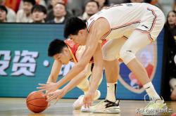 中国籍球员在欧洲篮球联赛崭露头角的简单介绍